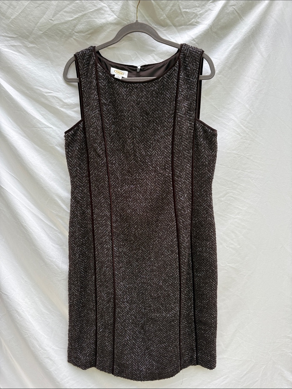 Sleeveless Herringbone Shift Dress in Dark Brown